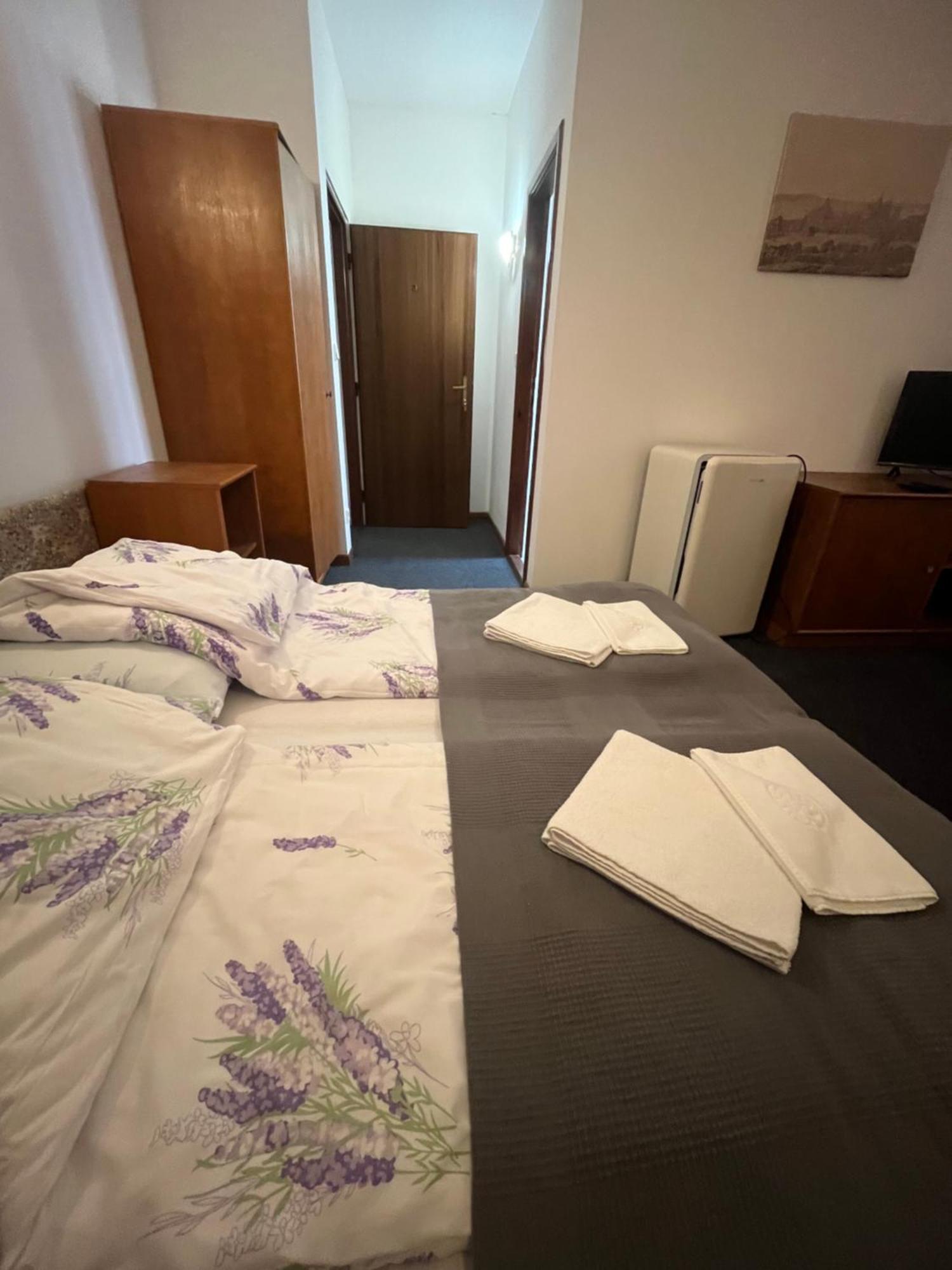 Apartmany Baroko Broumov Exterior foto